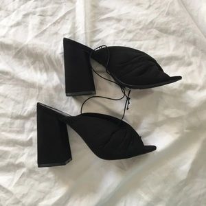 NEW Twisted Open Toe Mules